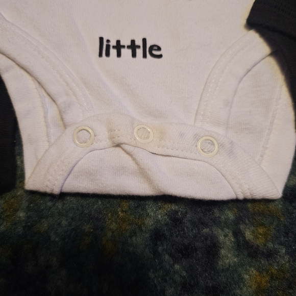 Bundle - 5 Carter's Sleeveless Onesies - 3 Month - Gray, Black, White - Picture 4 of 4